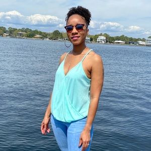 Meet your Posher, Lacrystal